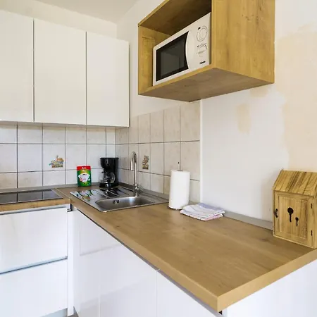 شقة Amazing In With Kitchen سوتيفان